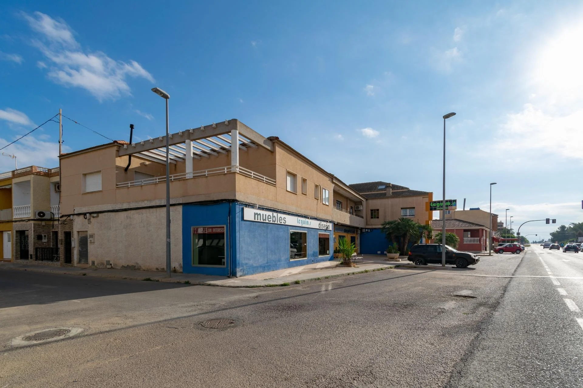 Gran local comercial en primera línea en La Palma