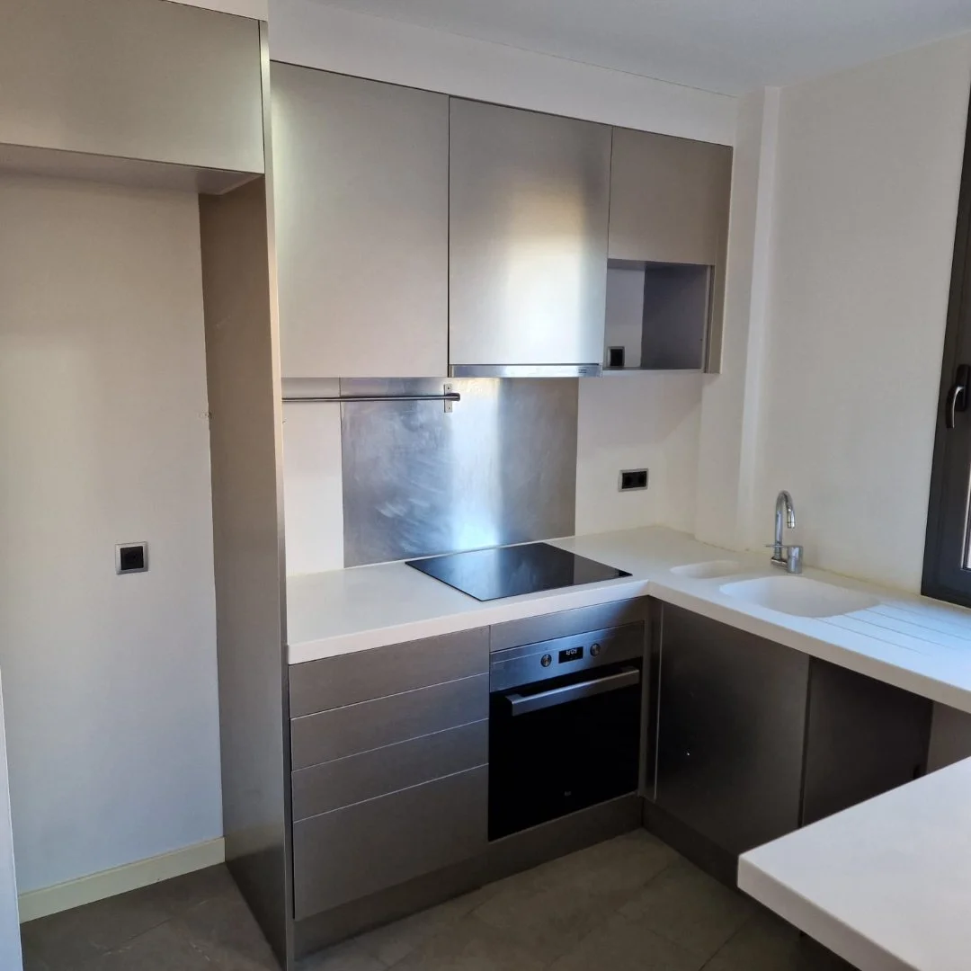 Central luxury flat with 3 bedrooms