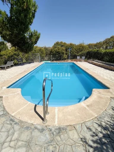 Chalet en Almoguera, sin detalles