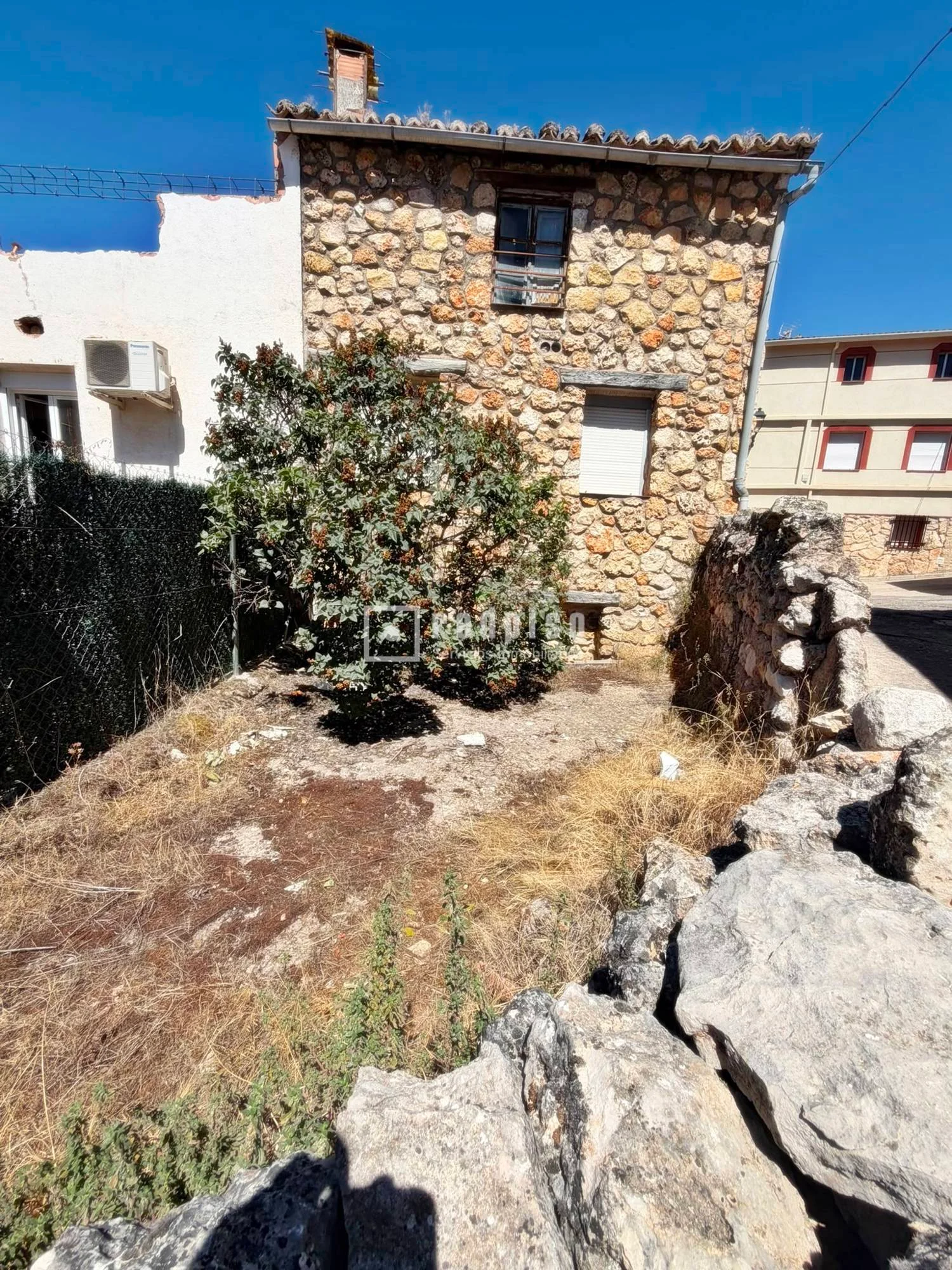 Casa tradicional con patio privado