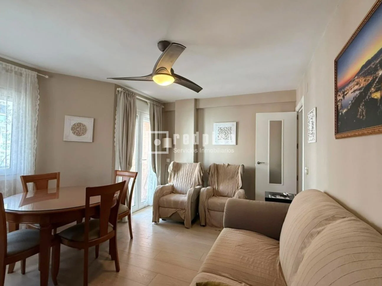 Piso exterior en Málaga con 3 dormitorios