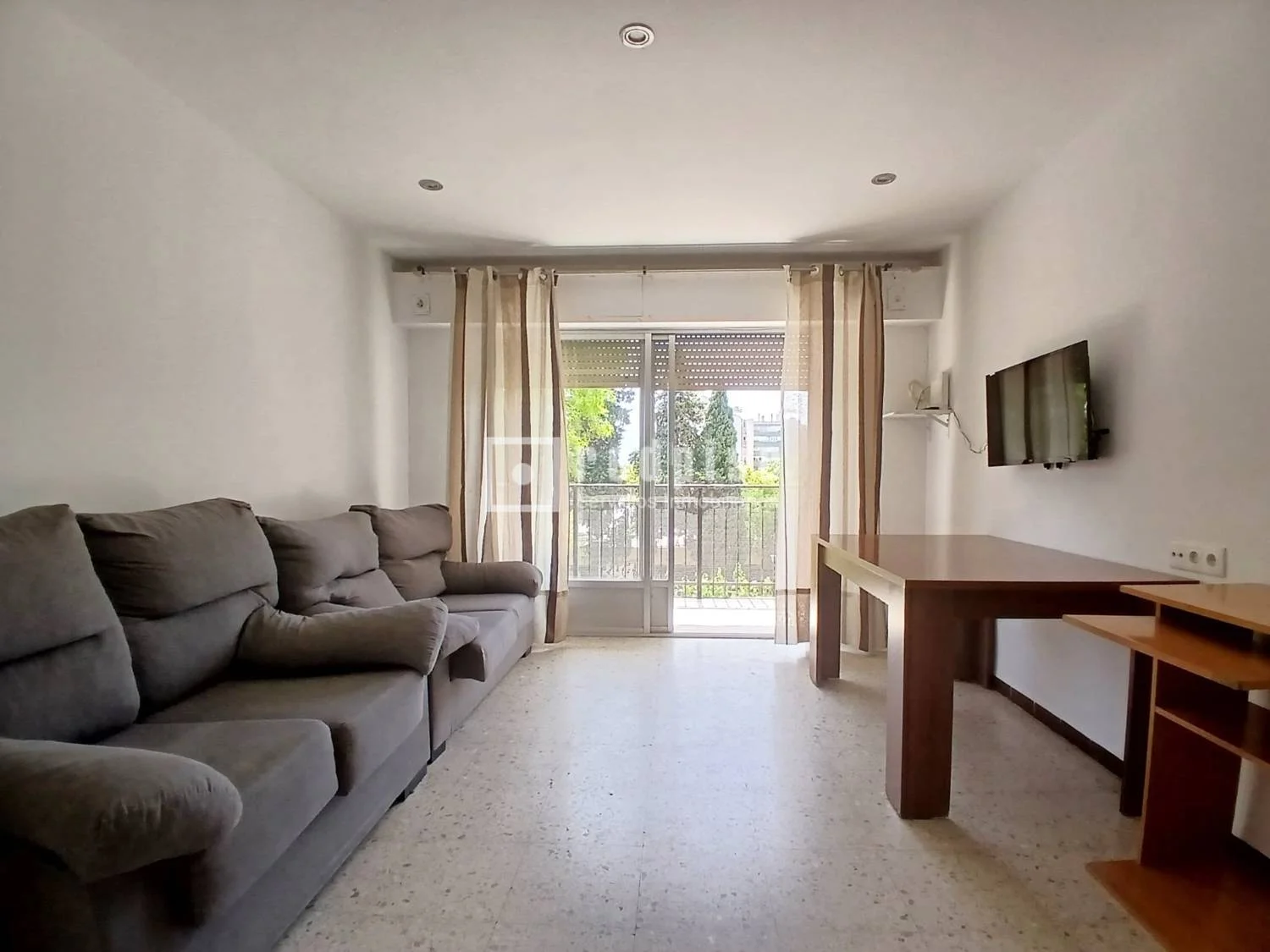 Move-in-ready flat in San Basilio