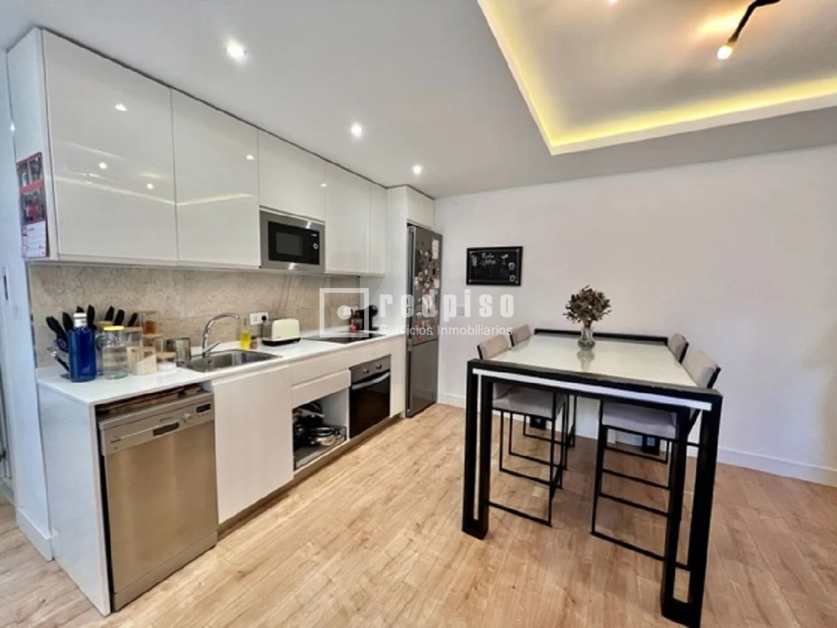 Renovated flat in Tetuán, 100 m²
