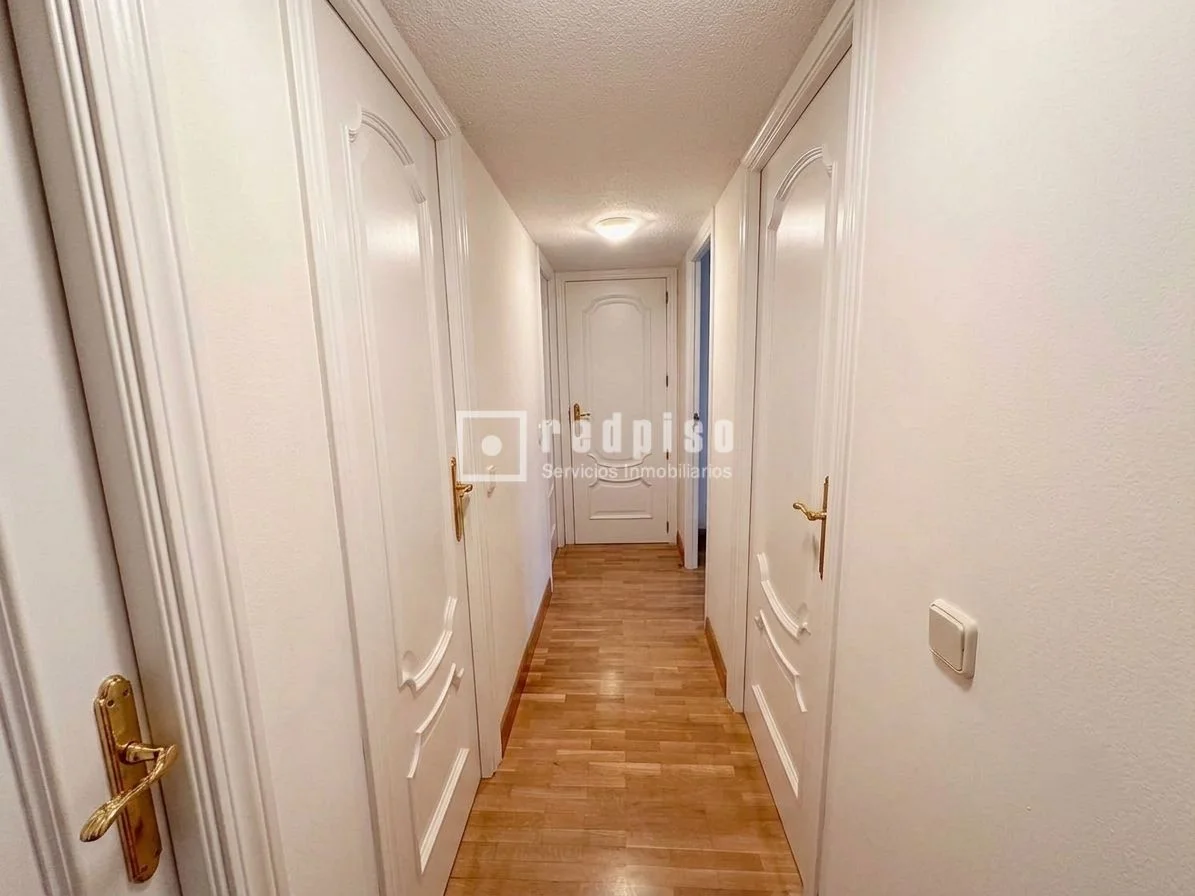 Three-bedroom flat in Santa Eugenia