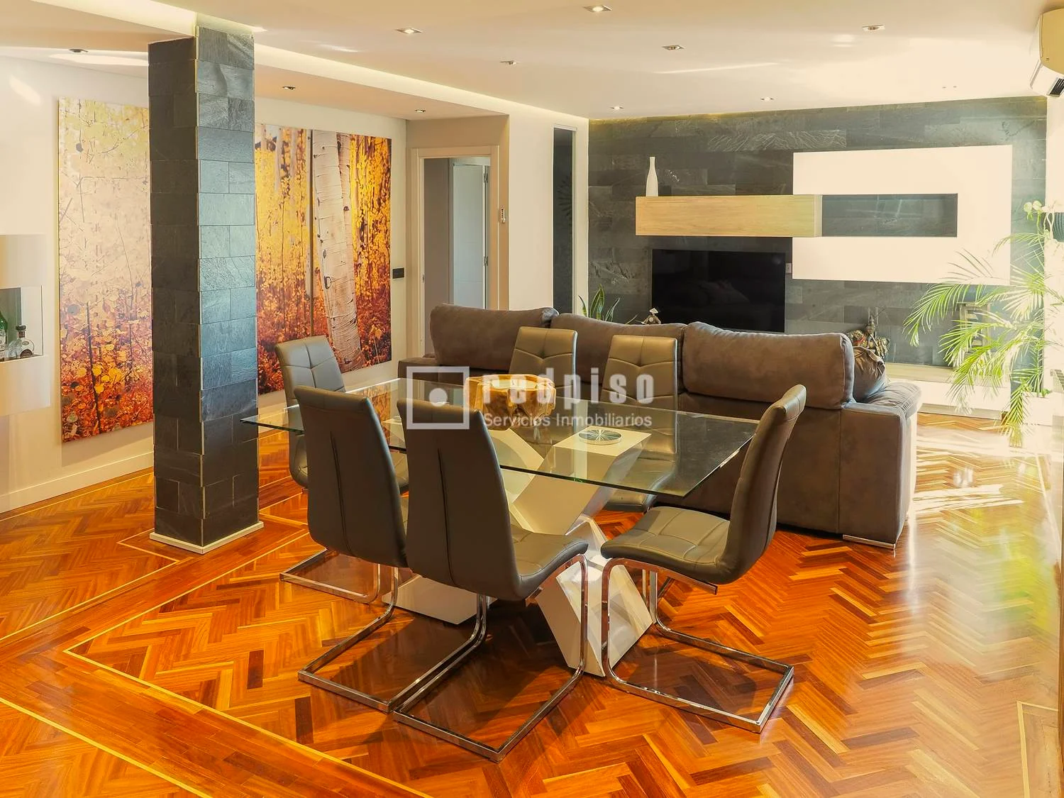Three-bedroom flat in Costillares, Madrid