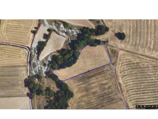 Terreno llano de 6.000 m² cerca de Taradell