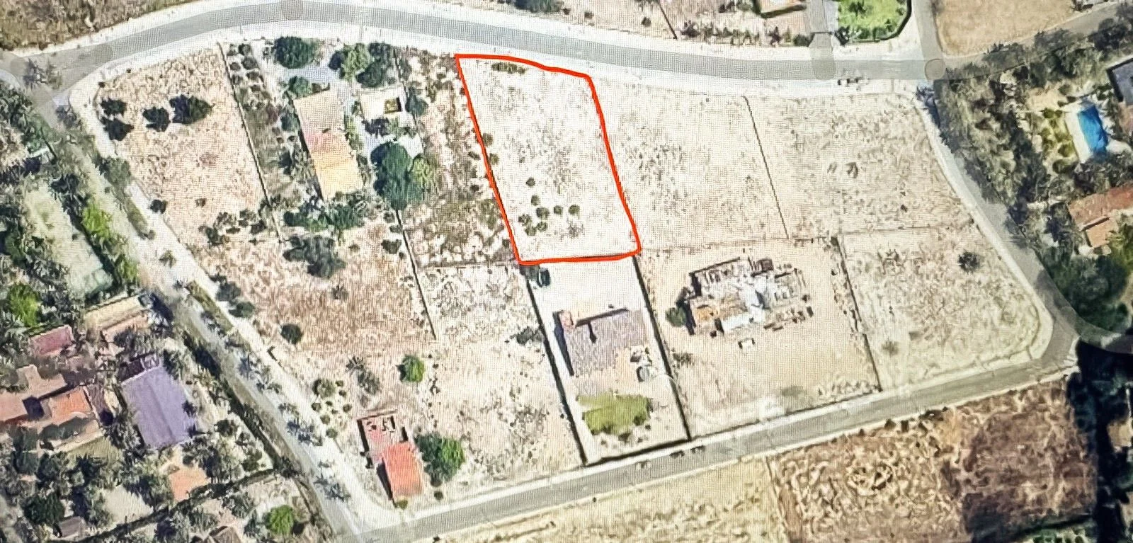 Solar en Alzabares con parcela de 2.000 m²