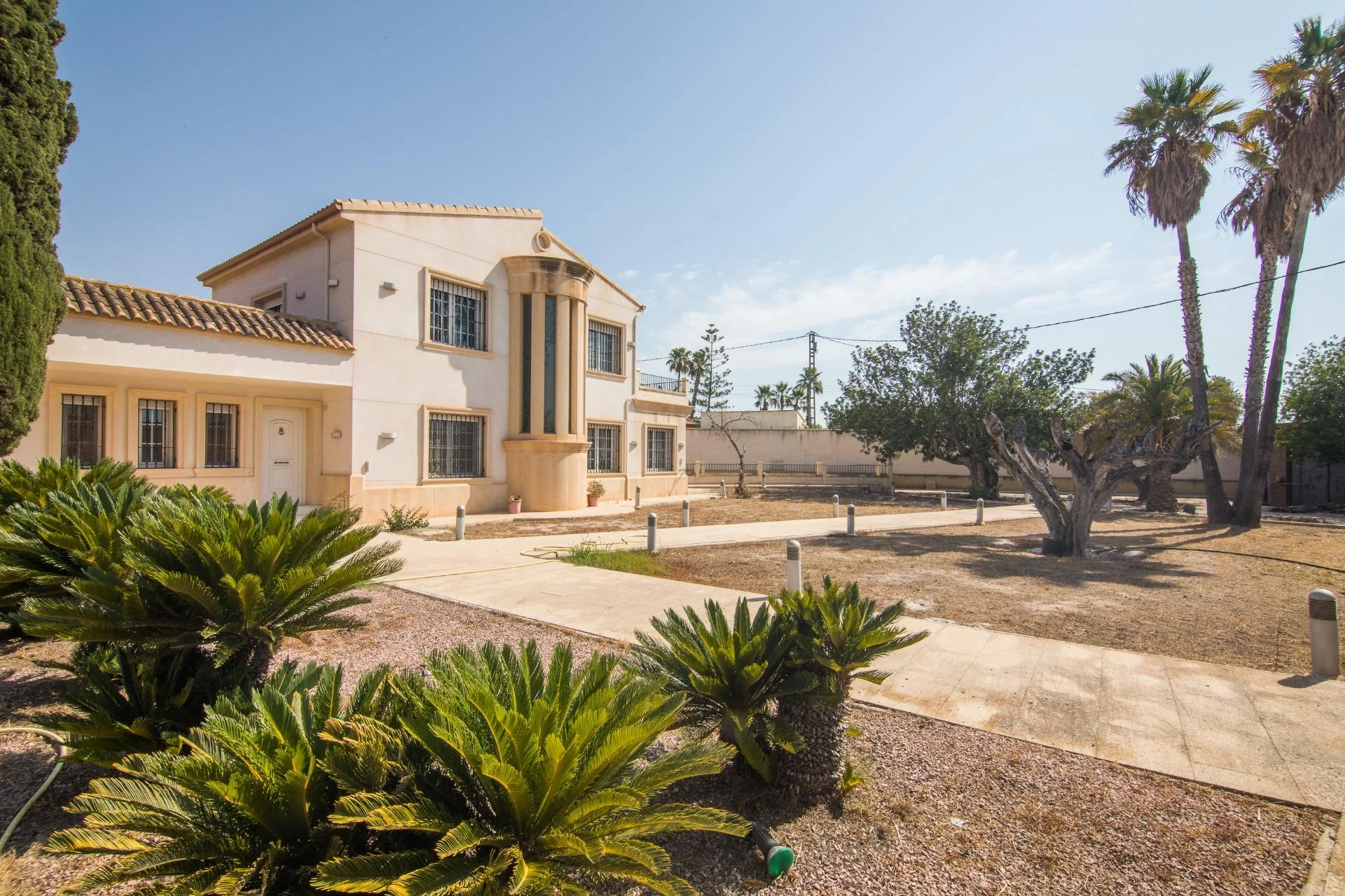 Finca reformada en Elche con piscina