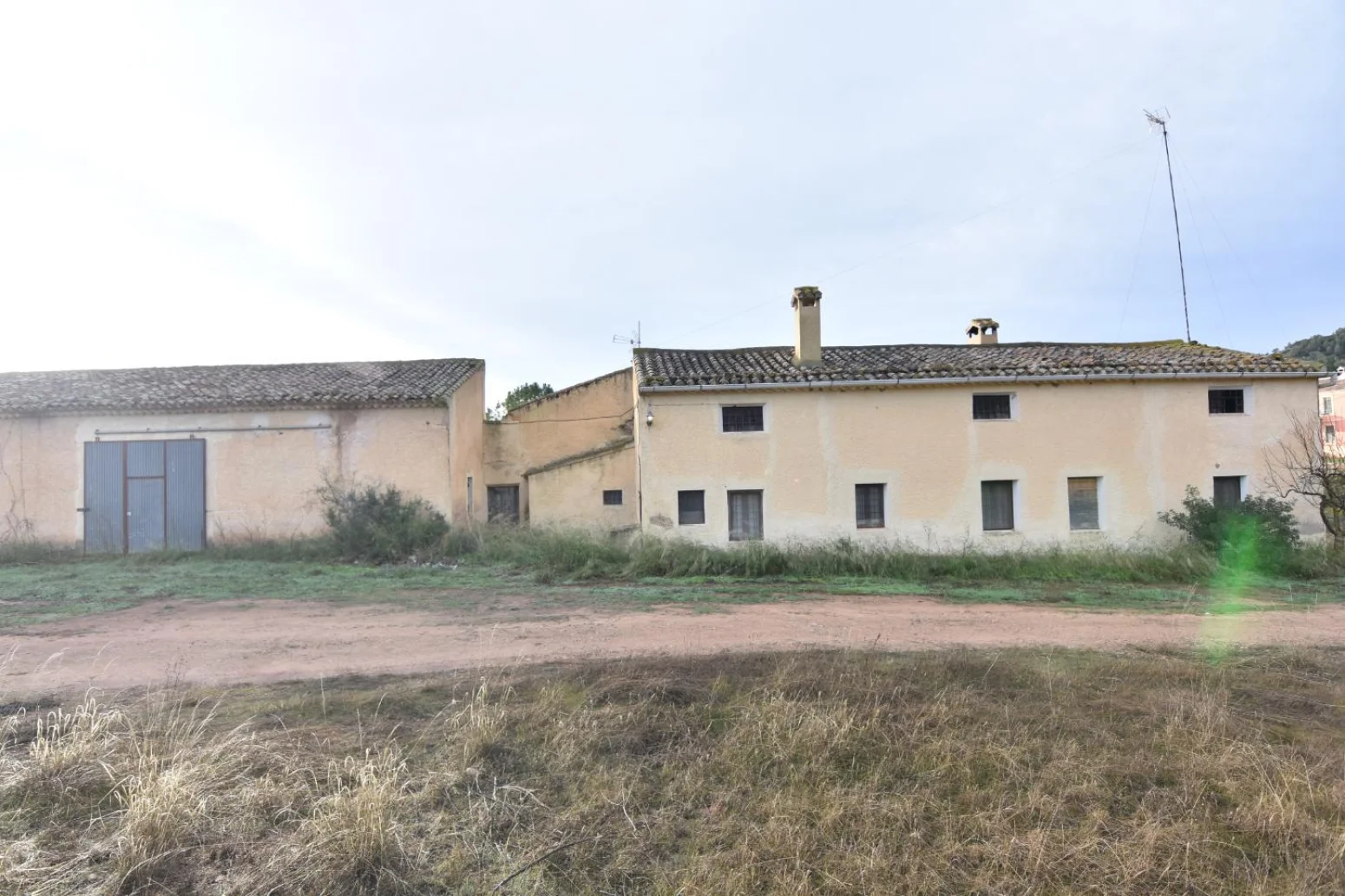 Cortijo histórico en finca cinegética