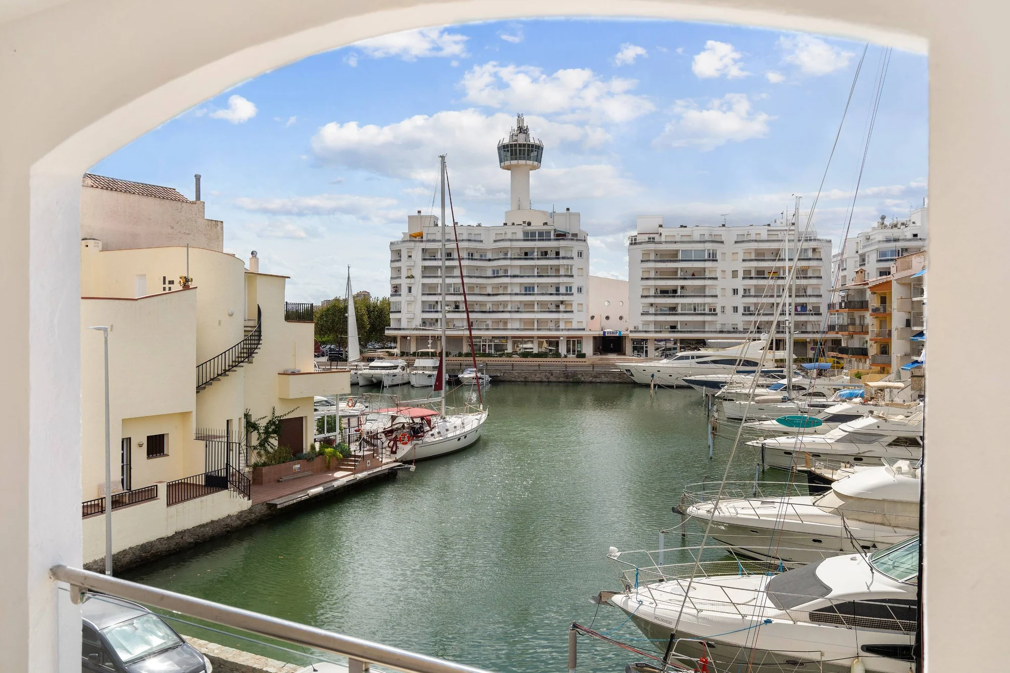 Casa en nuda propiedad junto al canal, 3 dormitorios