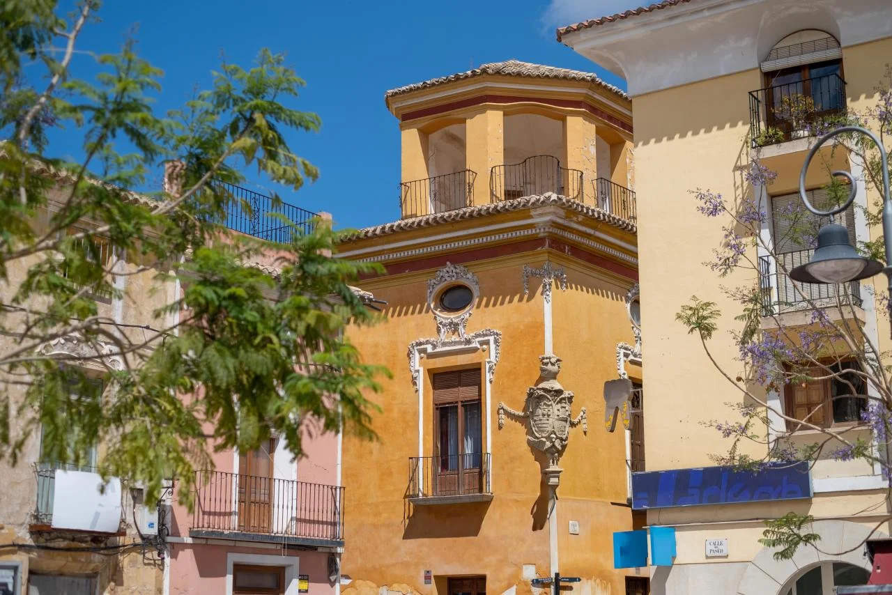 Palacio histórico con 748 m² de potencial