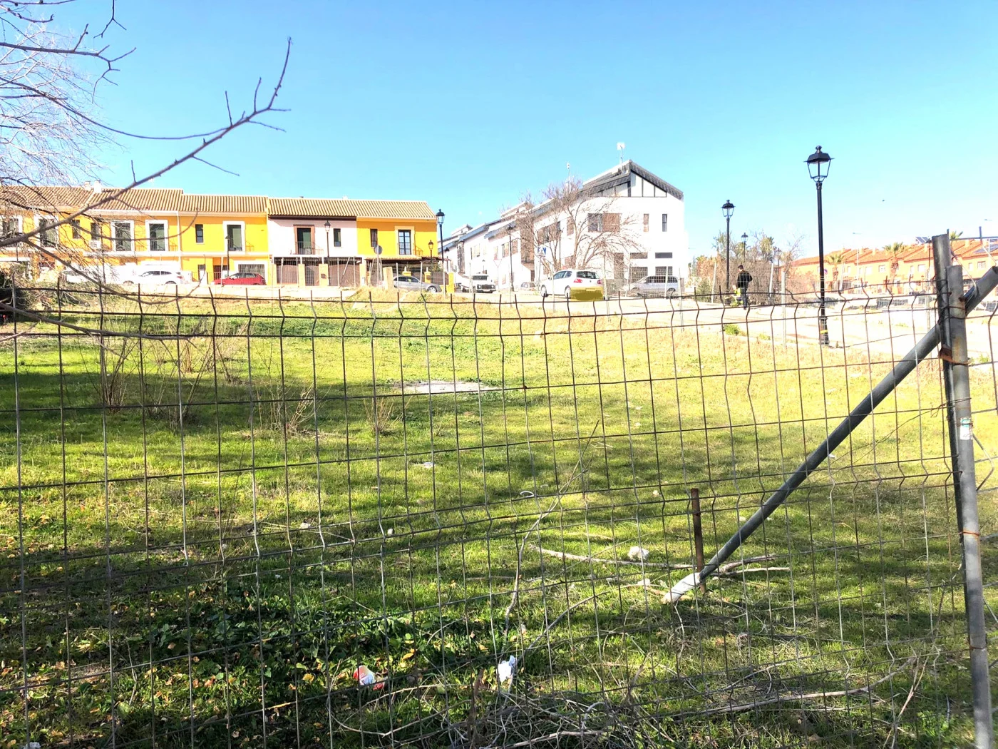 Solar edificable de 114 m² en Guillena