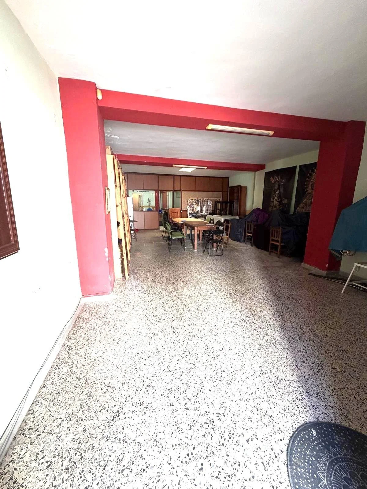 Local comercial de 168 m² para reformar