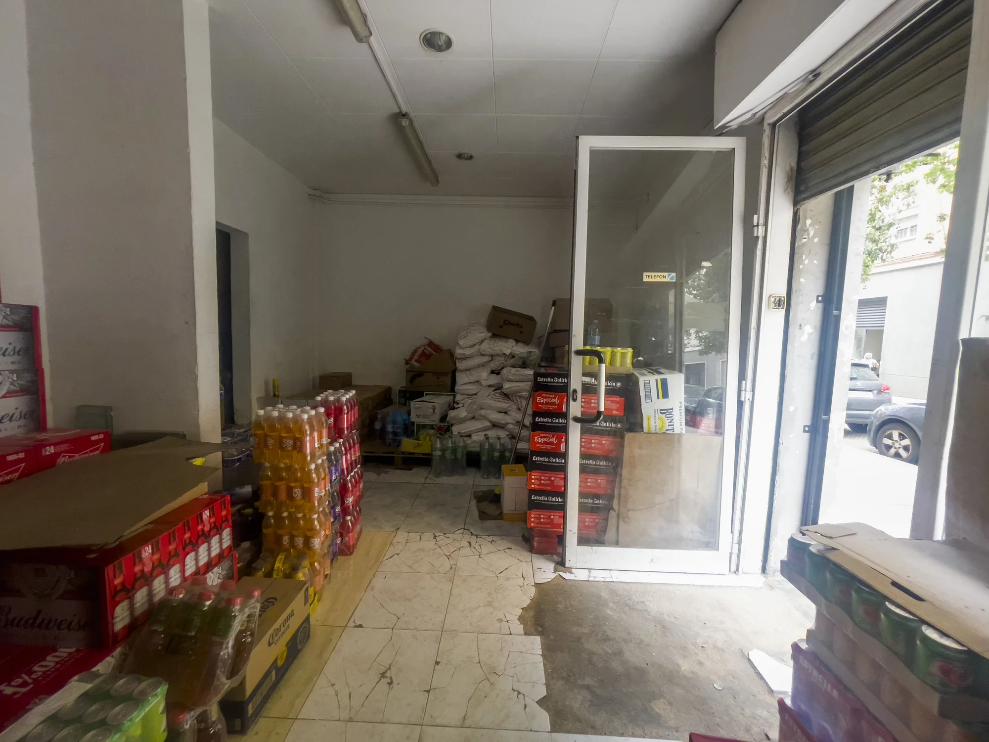 Local comercial en Vilapicina con cuatro estancias