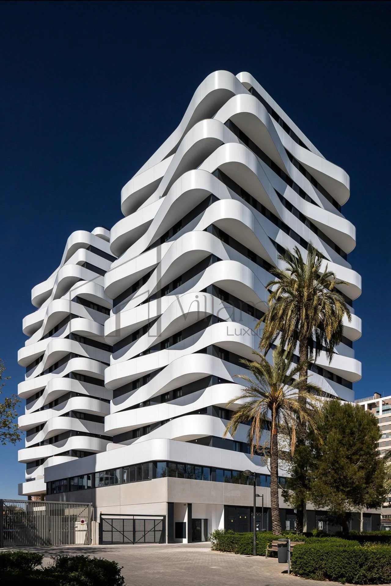 Piso moderno en Valencia, 3 habitaciones y piscina