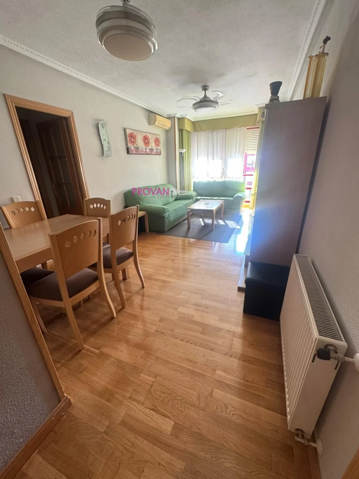 Good-condition Noreste flat, 2 bedrooms