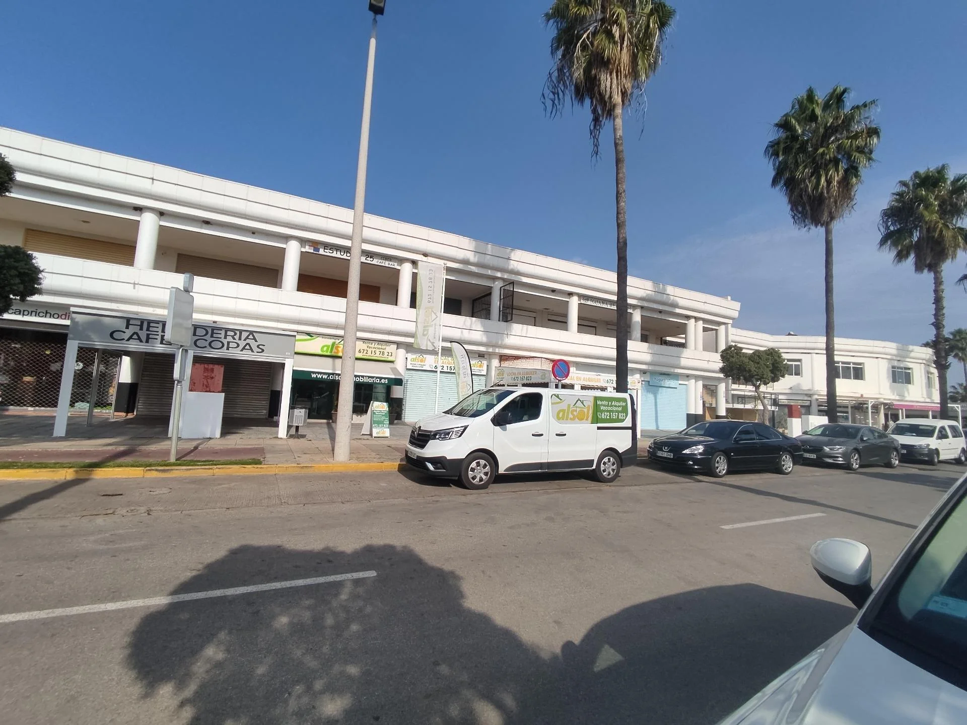 Local de 120 m² en Costa Ballena