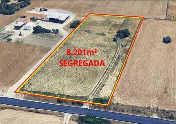 Gran parcela vallada cerca de Chiclana