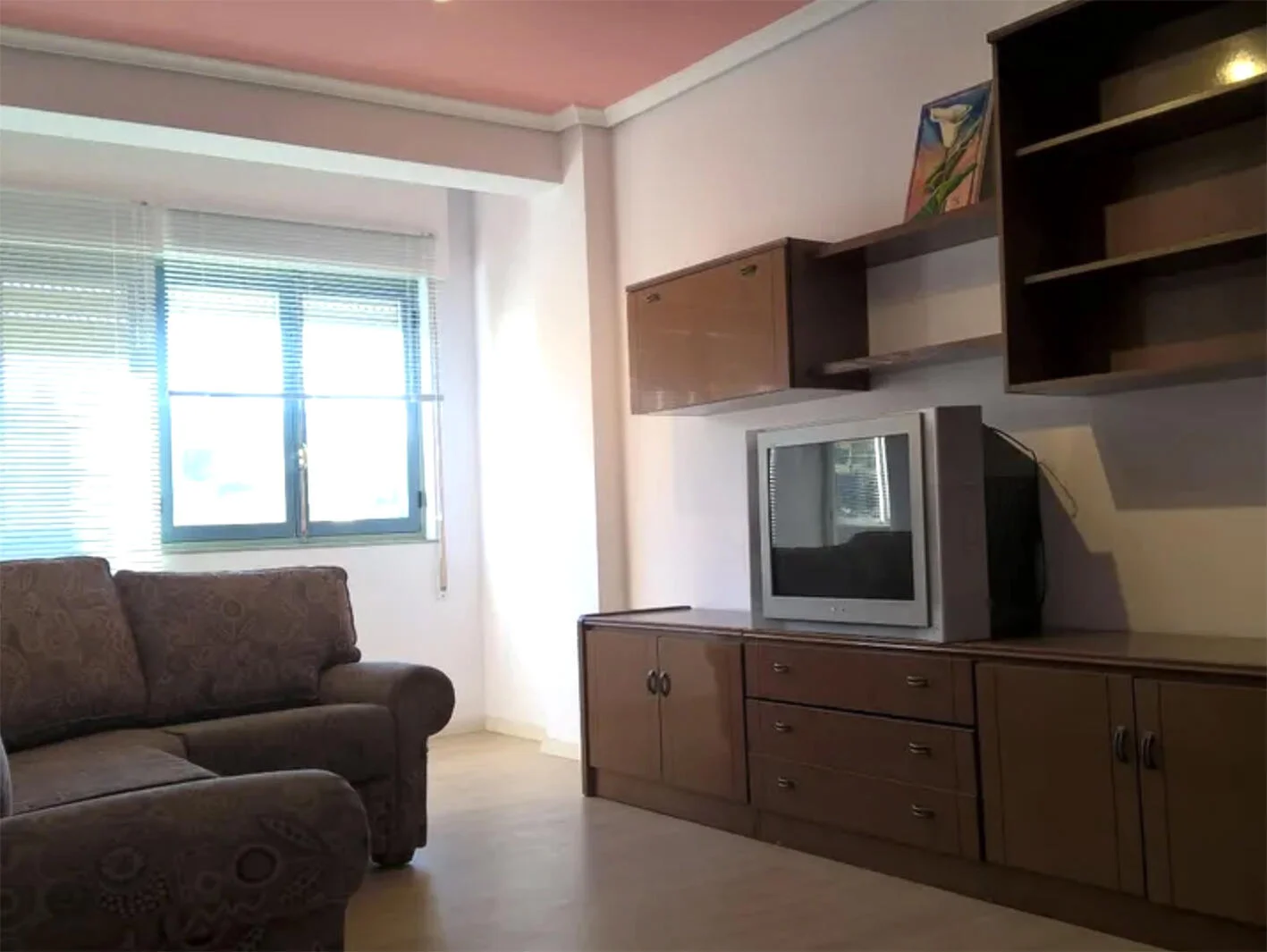 Barreda flat with three bedrooms