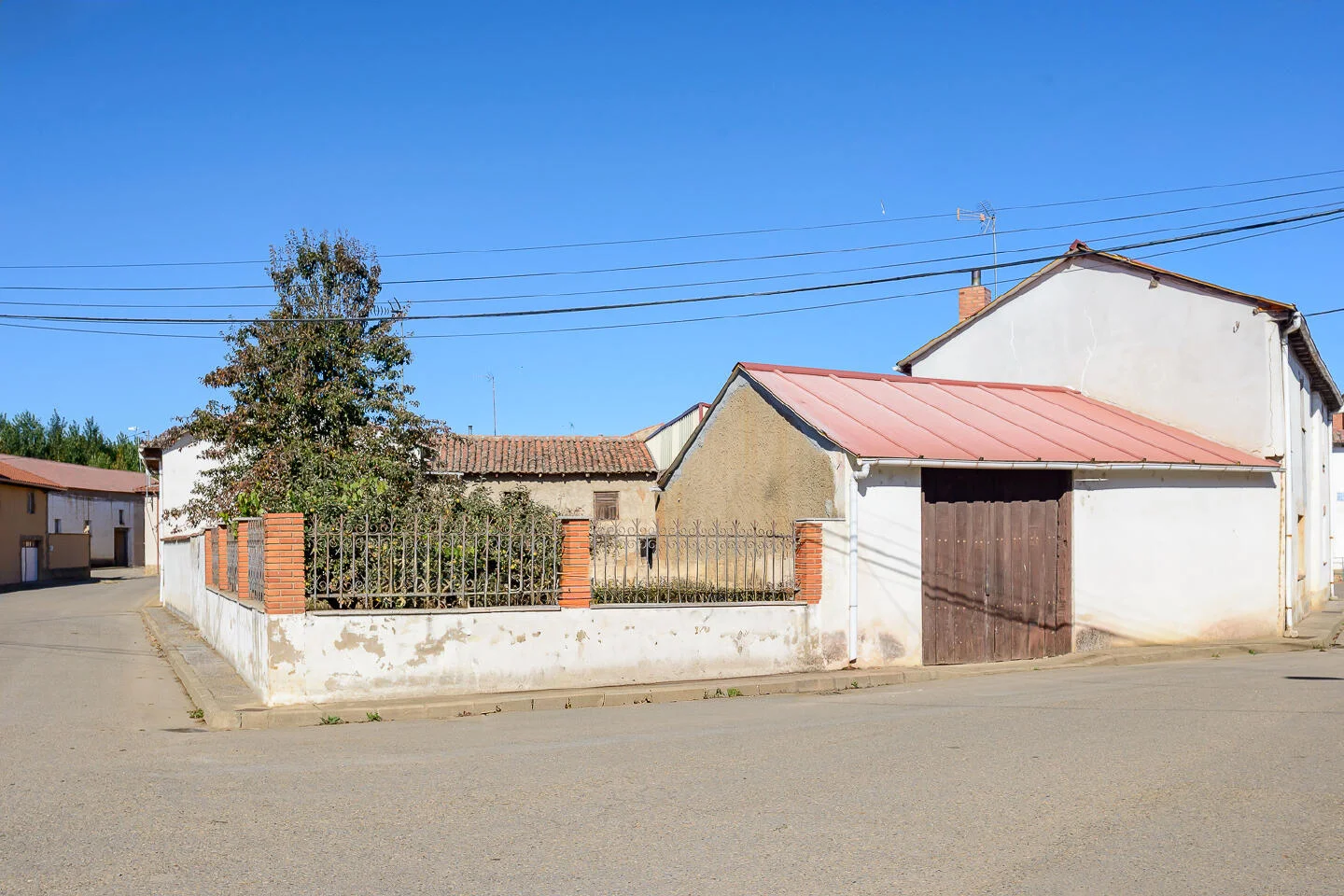 Inmueble rural de dos plantas cerca de León