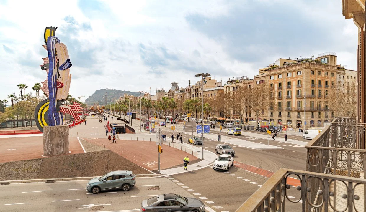 Apartamento amueblado en Barceloneta con vistas al mar