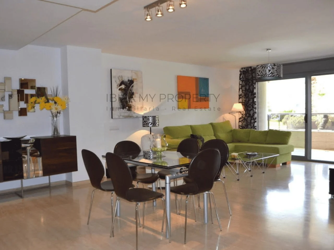 Bright Talamanca apartment, 2 bedrooms