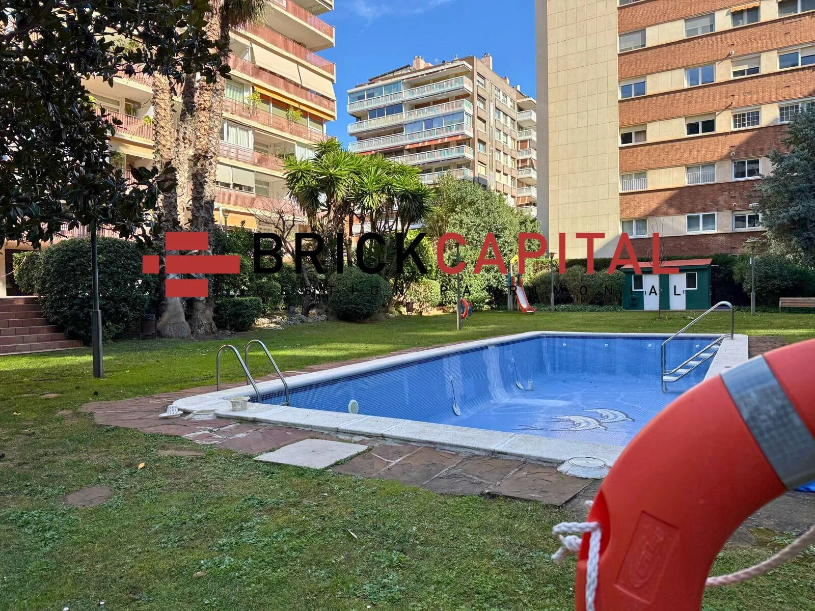 Piso luminoso en quinta planta en Barcelona, 150 m²