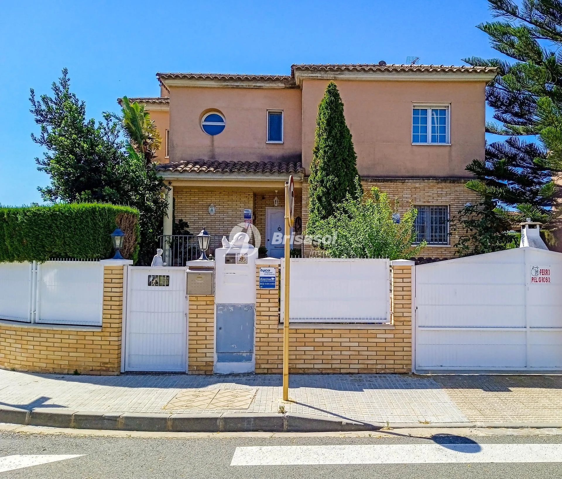 Casa independiente en Vilafortuny, 4 dormitorios