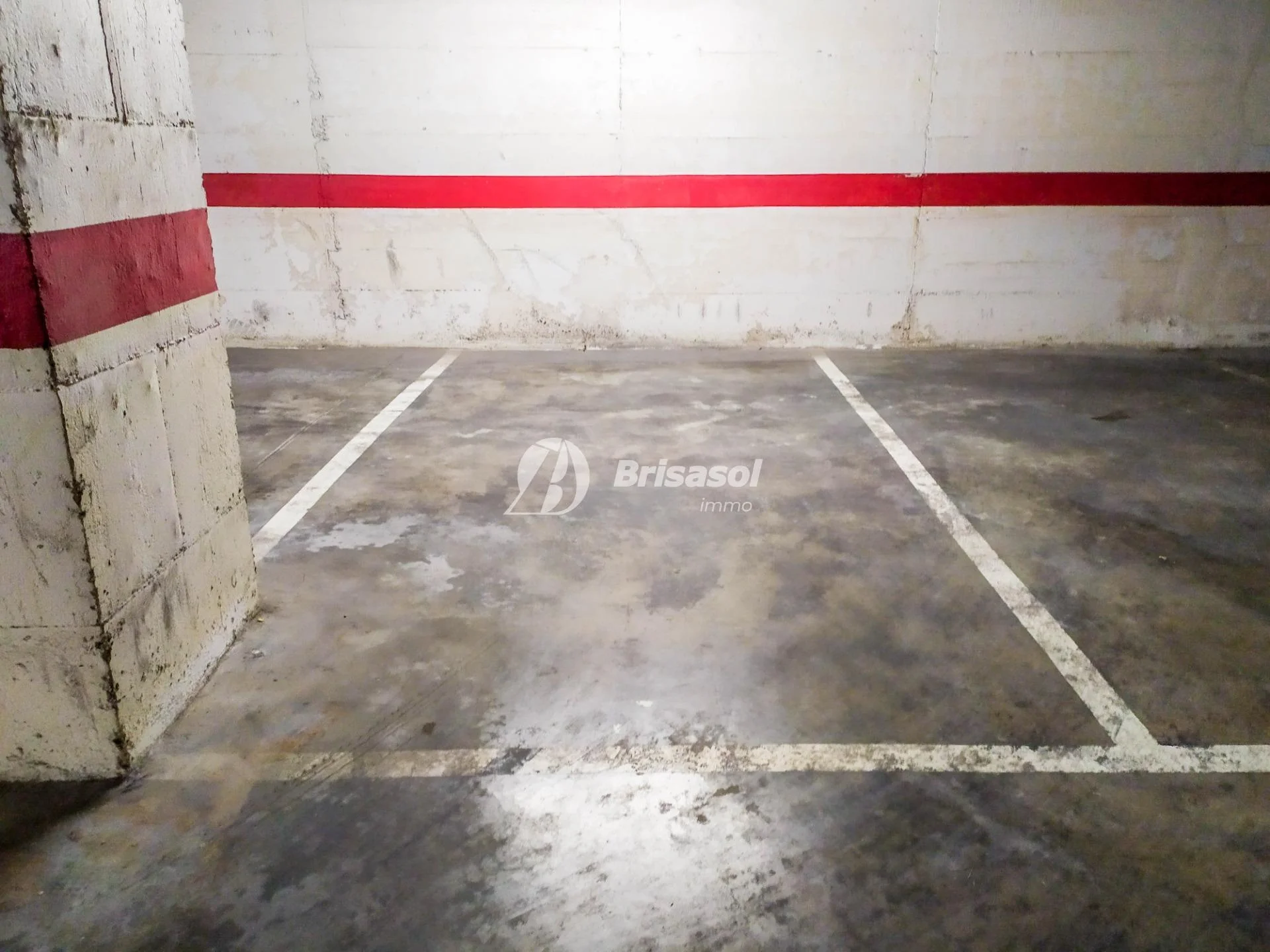 Small-car parking in central Tarragona