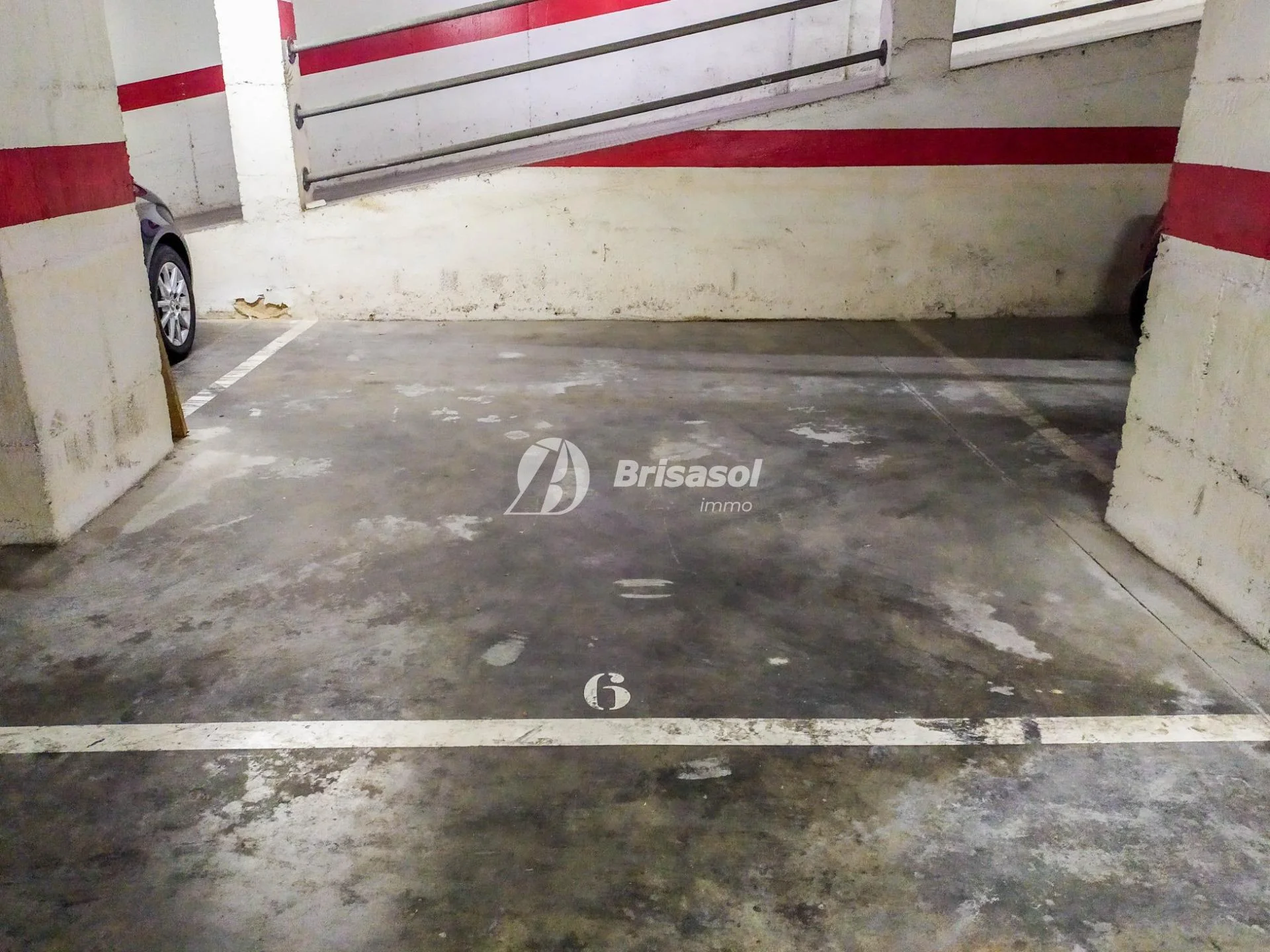 Small-car garage in Tarragona centre
