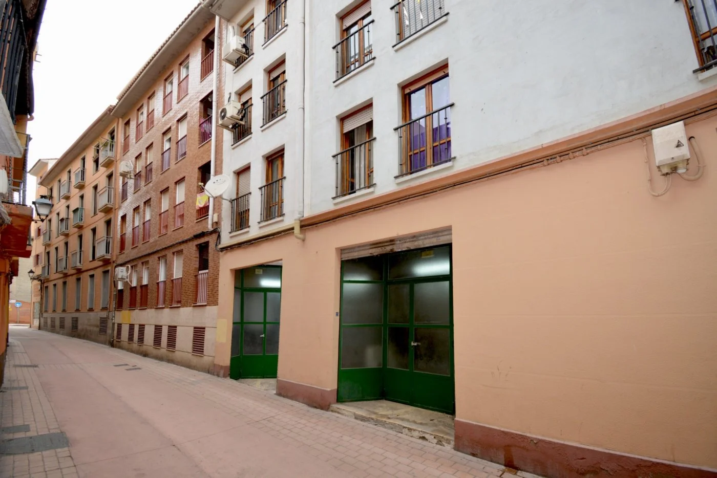 Local comercial en casco histórico, 141 m²