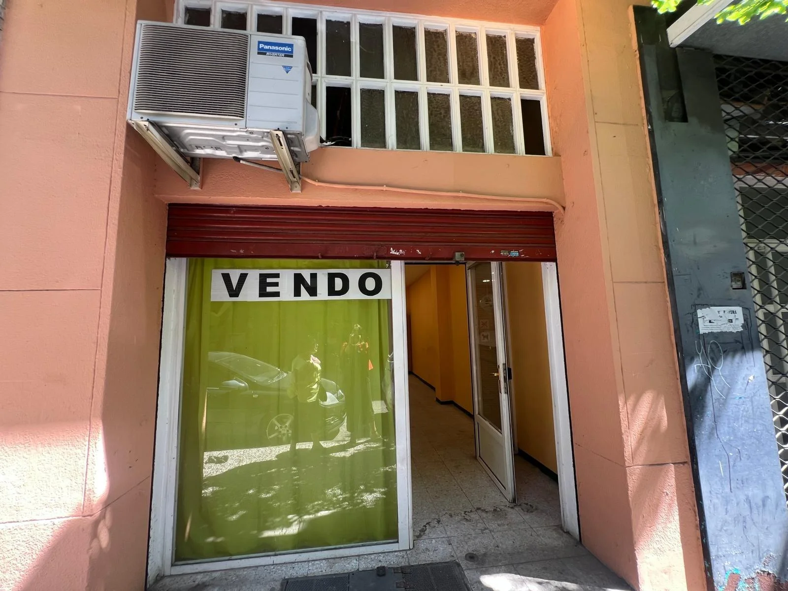 54 m² commercial premises in Torrero