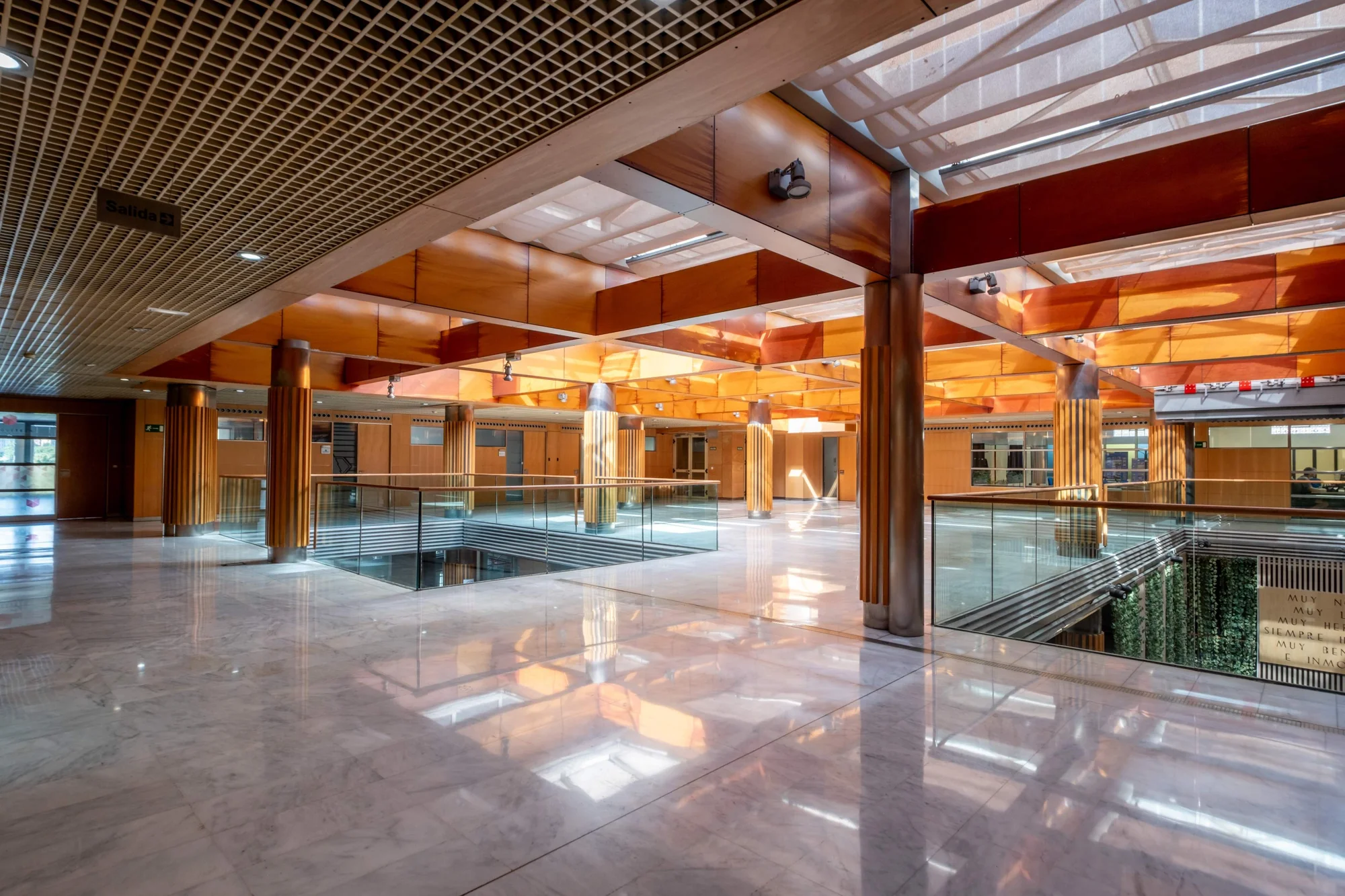 Exterior office in Zaragoza centre