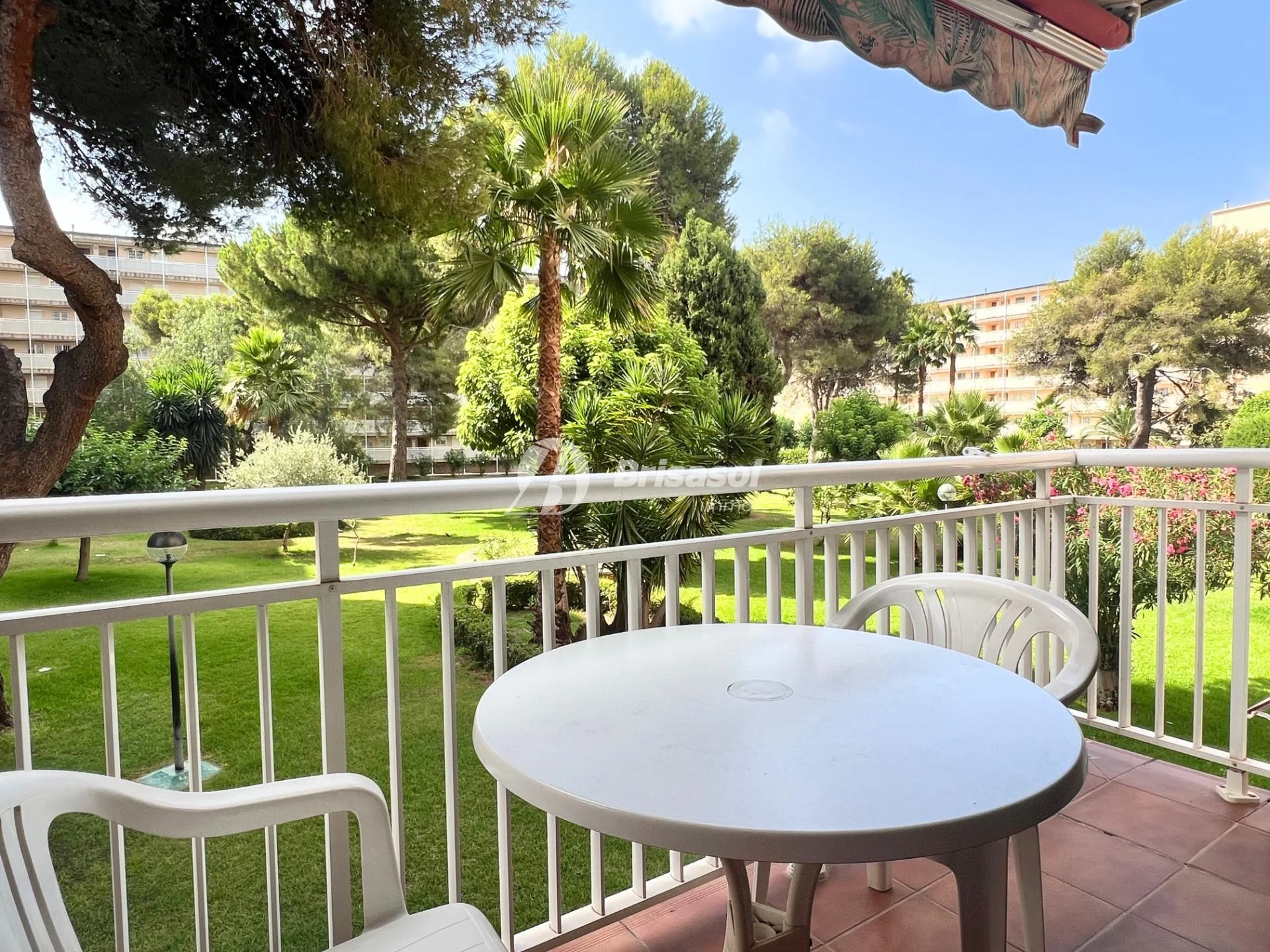 Reformable Salou flat near beach