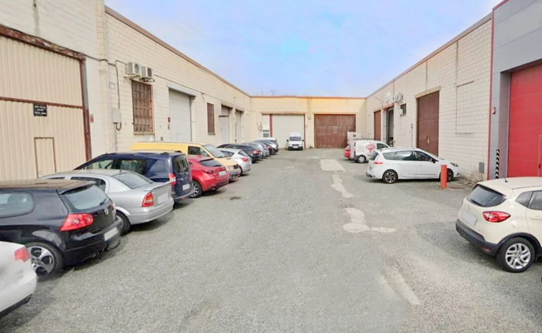 Tenanted industrial warehouse near Pamplona