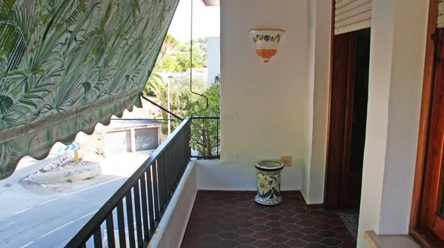 Sea-view Moraira penthouse, 3 bedrooms