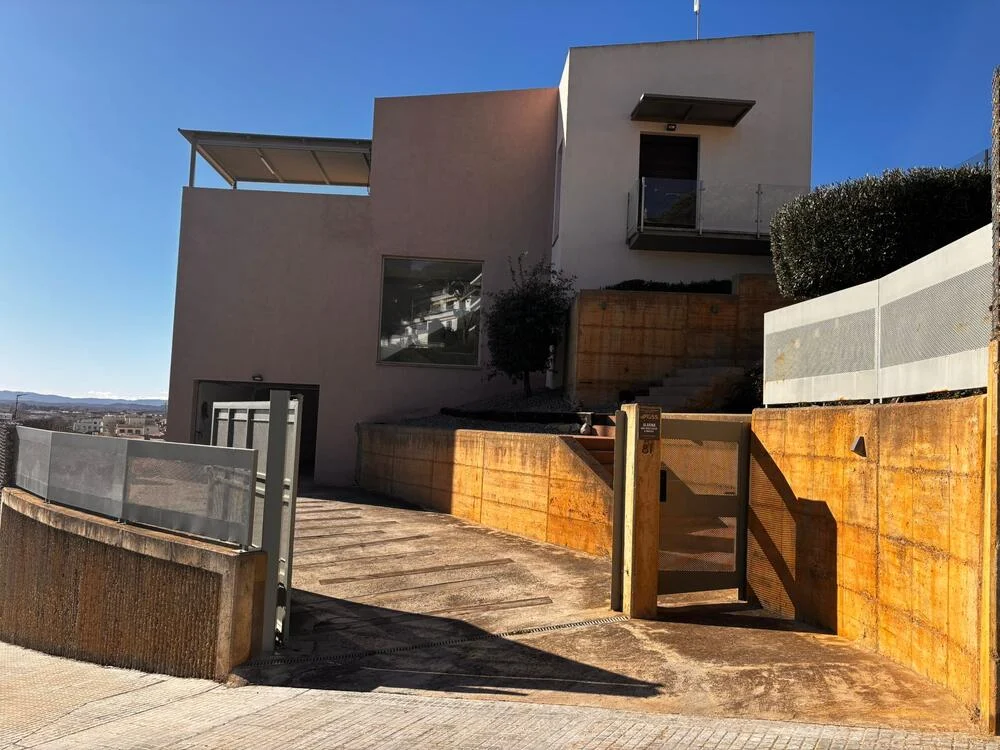 Villa de lujo con vistas al mar y piscina