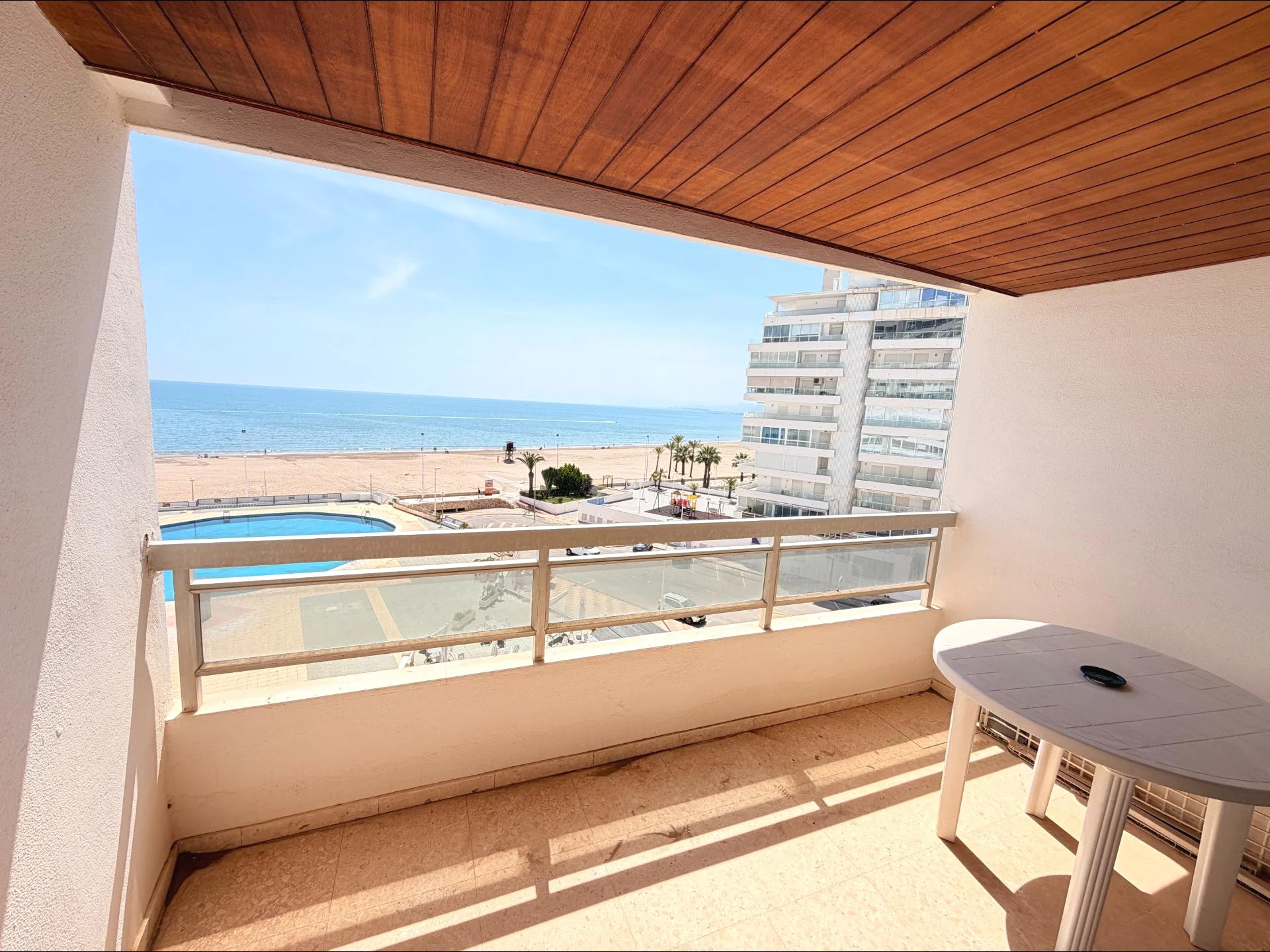 Apartamento con vistas al mar junto a la playa de Cullera
