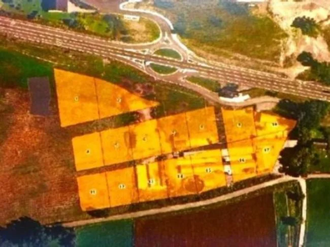 Solar edificable de 885 m² en Bolvir