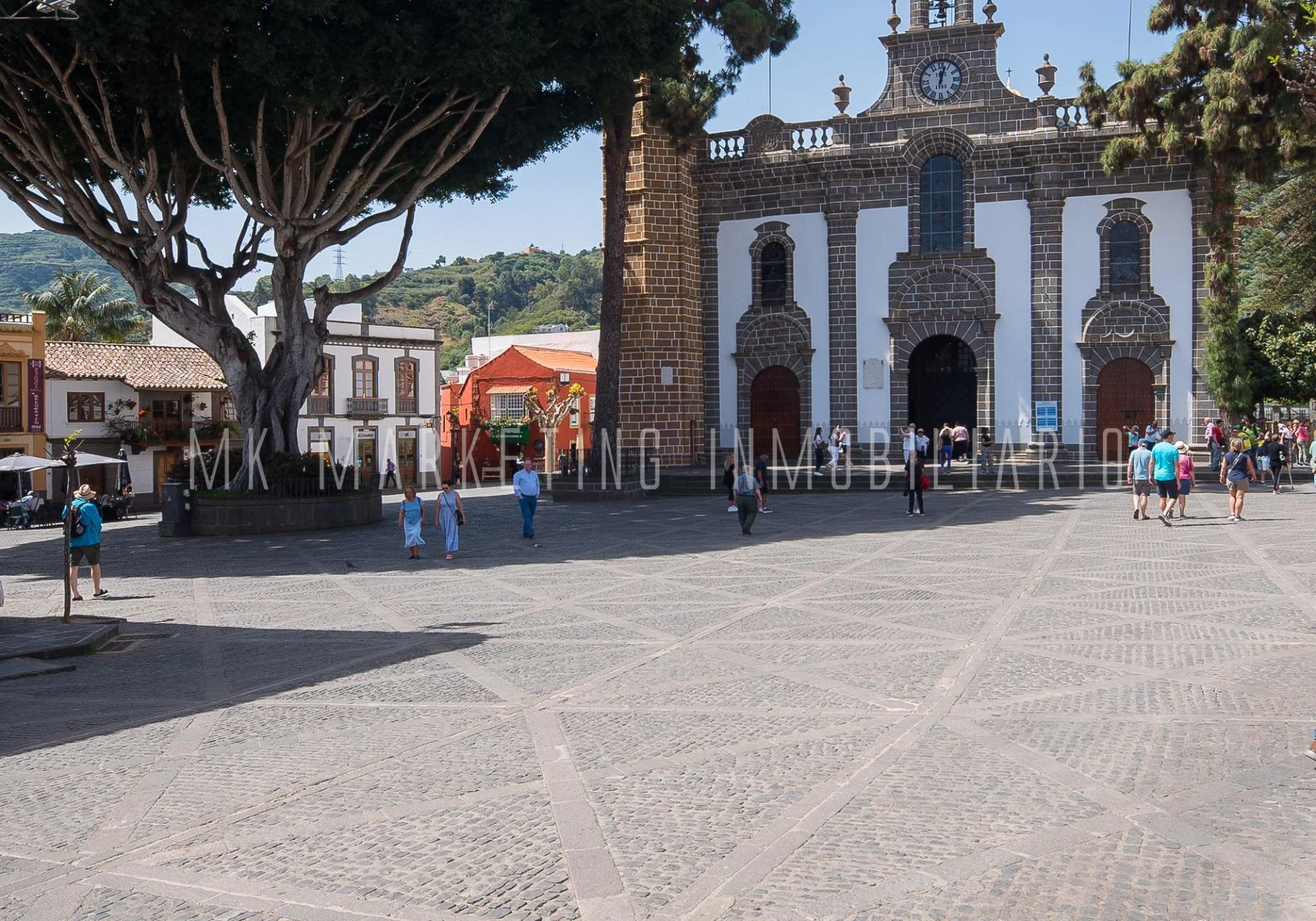 Solar edificable en Teror con vistas