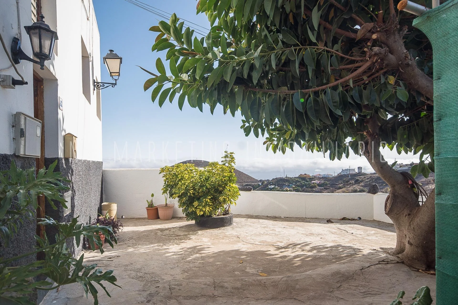 Casa con parcela de 13.401 m²