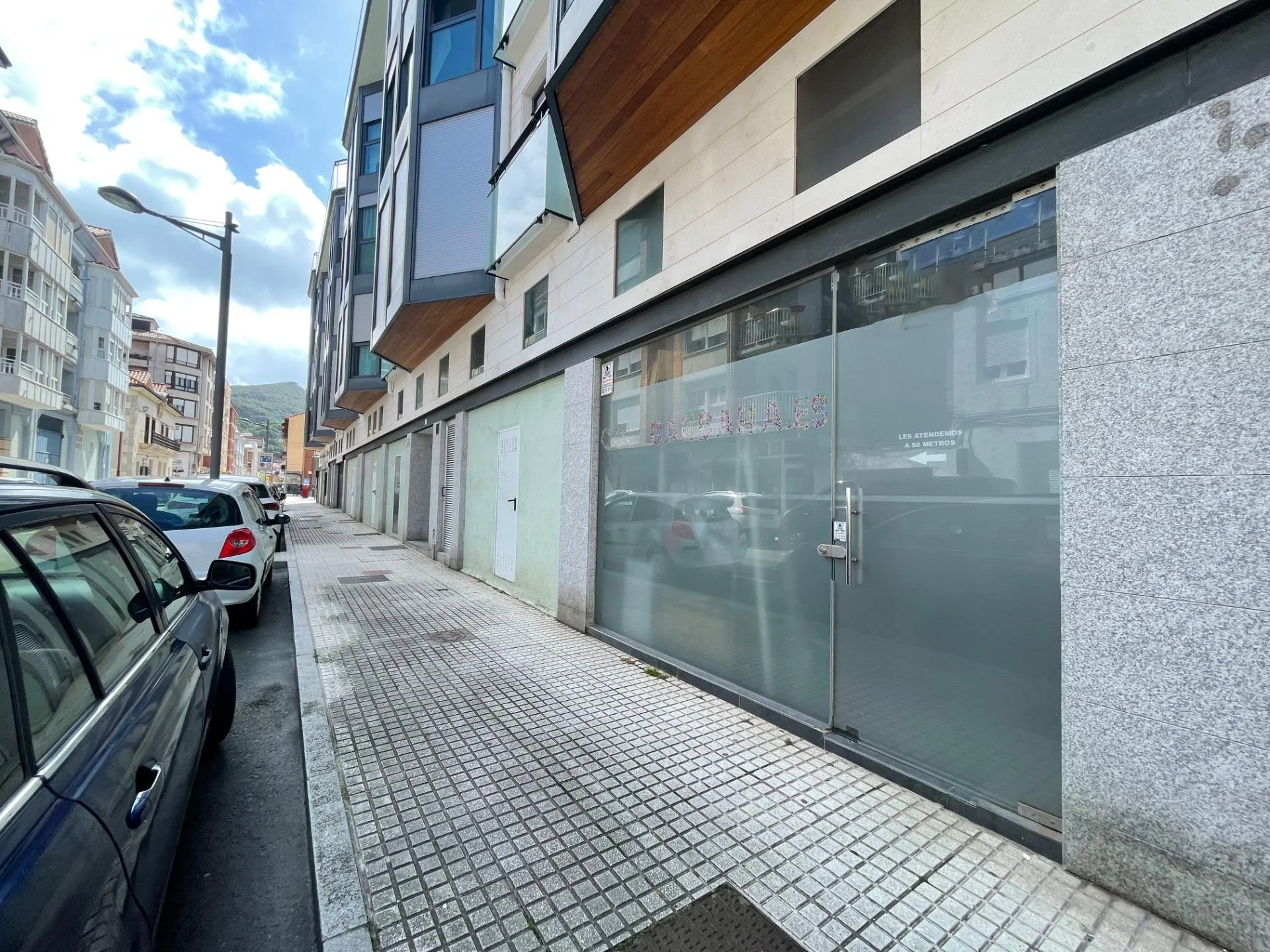 Bare-ownership premises in Santoña centre