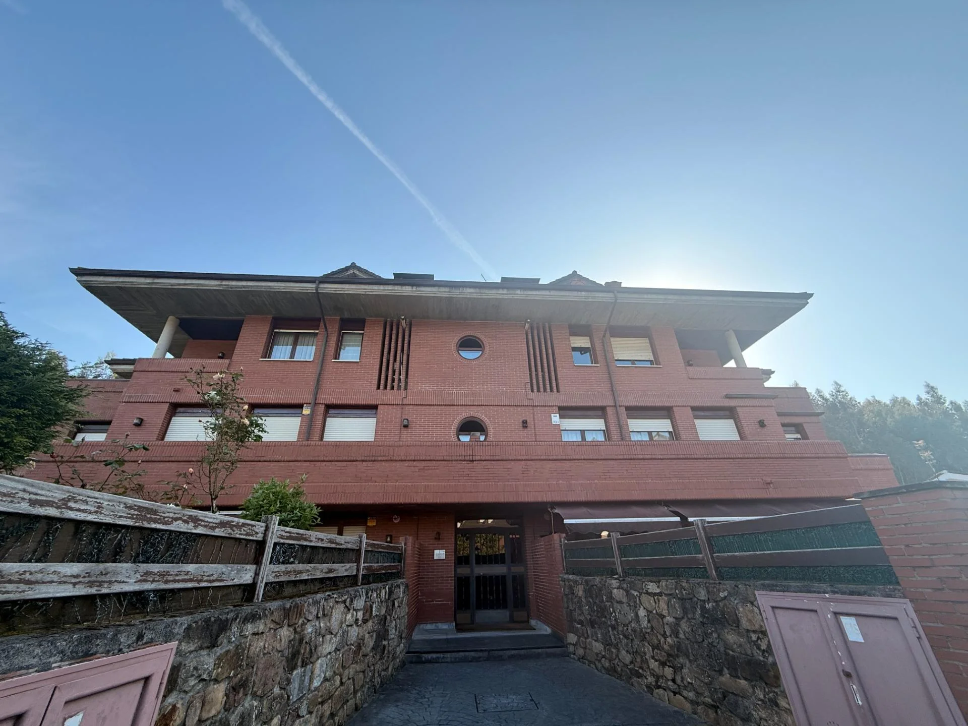 Dúplex orientado al sur con vistas a la montaña
