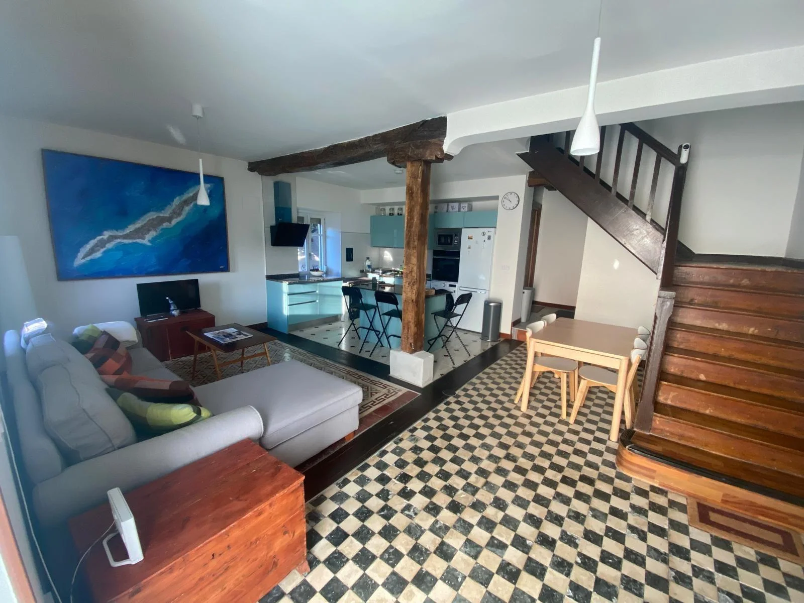Refurbished Beranga townhouse, 4 bedrooms