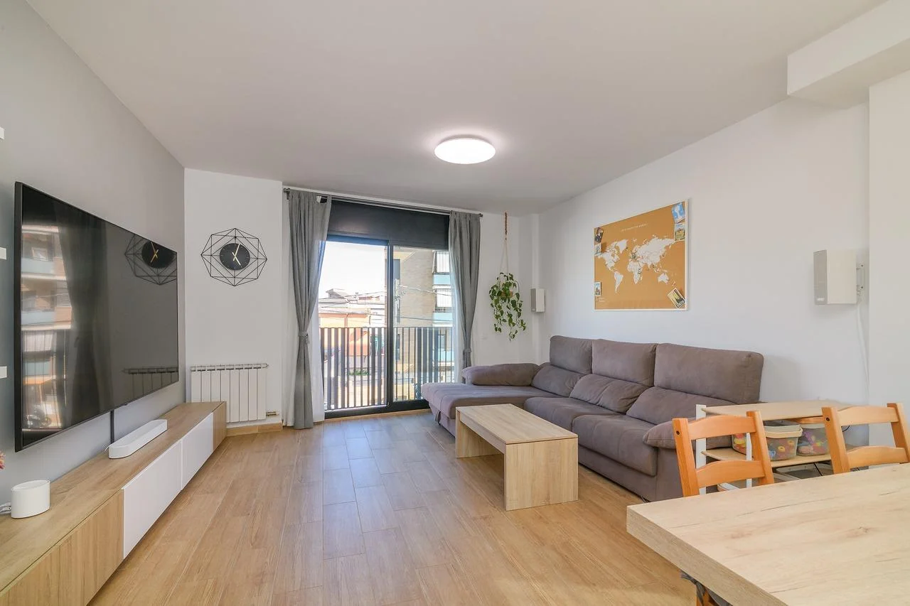 Dúplex reformado en Els Canyars, 3 habitaciones
