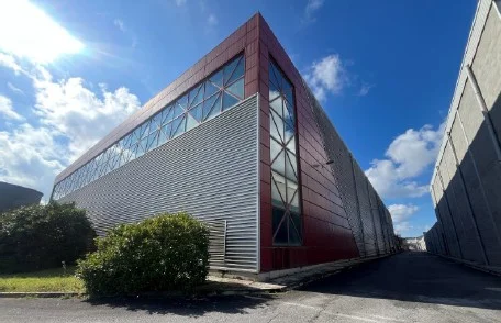 Nave logística con conexiones a Barcelona