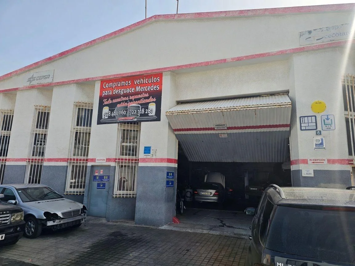 Industrial warehouse in Siete Palmas, 475 m²
