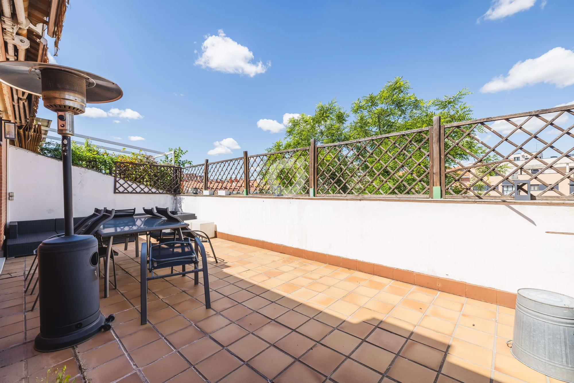 Ático en Retiro con terraza y 2 dormitorios