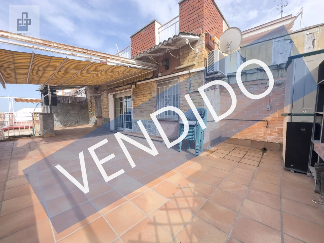 Marianao penthouse with 40 m² terrace