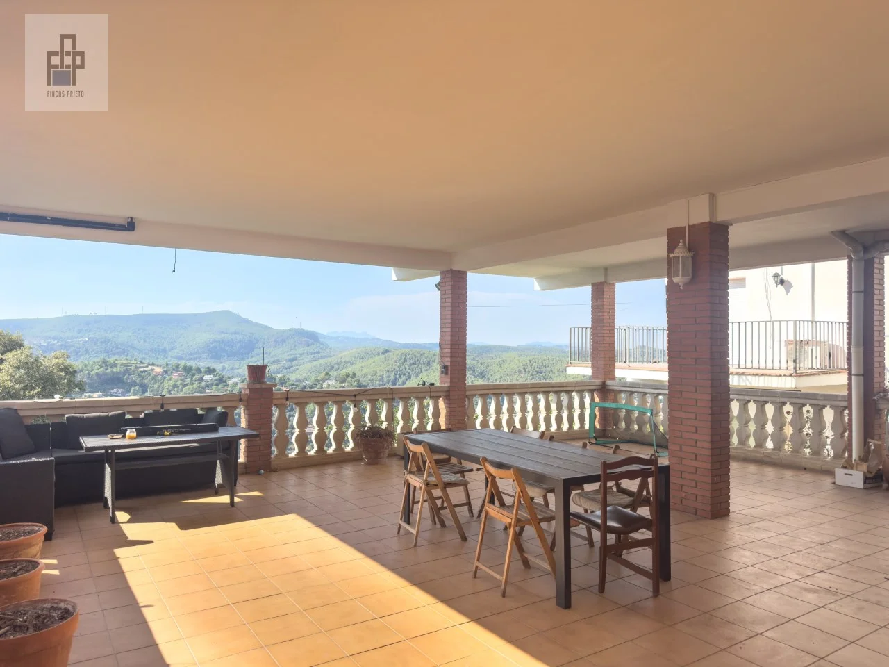 Casa independiente con vistas a la montaña